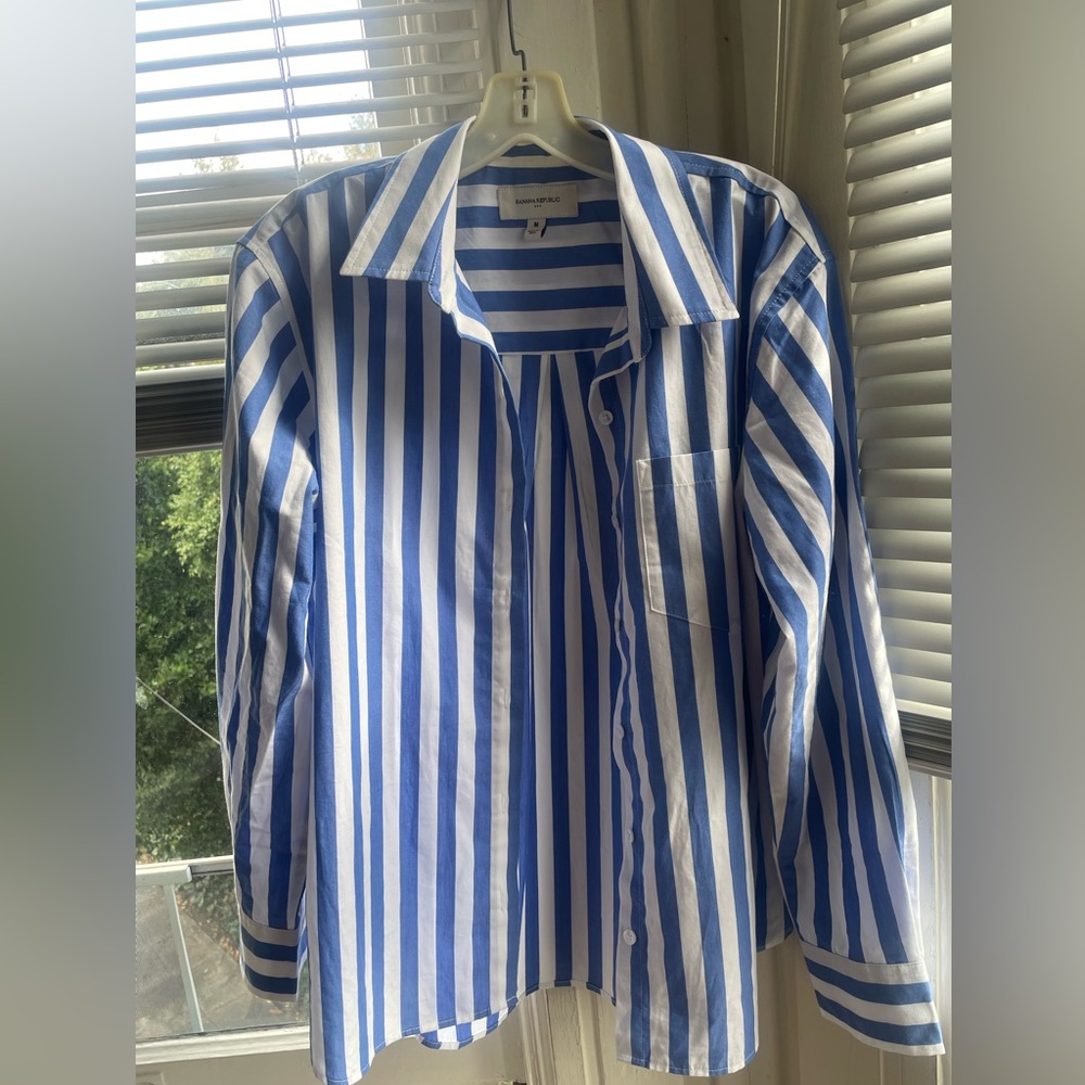 Banana Republuc Striped Shirt